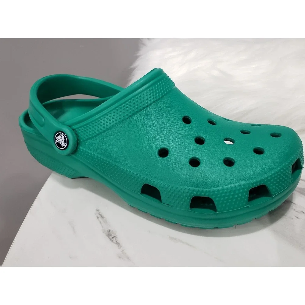 Crocs Classic Clog Green Mens 7 / Womens 9 Deep Green Slip On Shoes 10001-3TJ